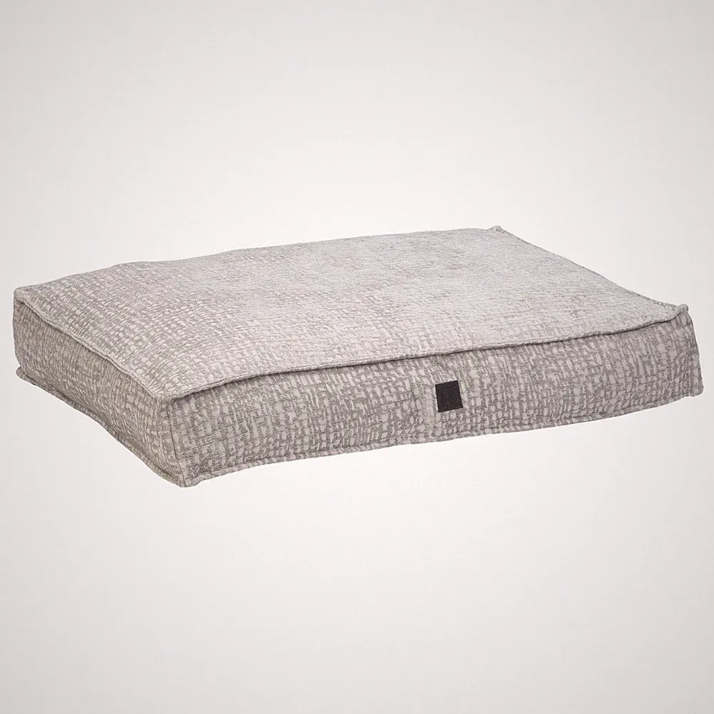 Designed by Lotte Hundekissen Maze Essence Orthopädisch hellgrau Komfort