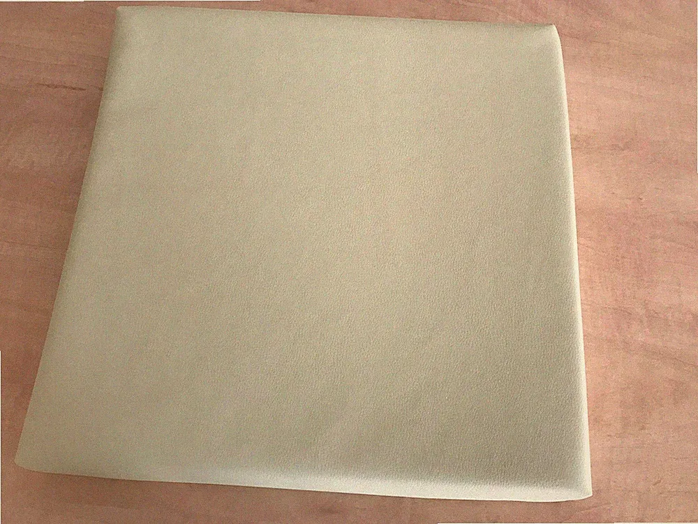orthopädisches Sitzkissen Rollstuhlkissen mit Kunstlederbezug in 3 Farben