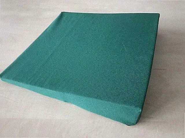 Premium Keilkissen orthopädisches Sitzkissen 38 x 38 x 7/1 cm in 5 Farben